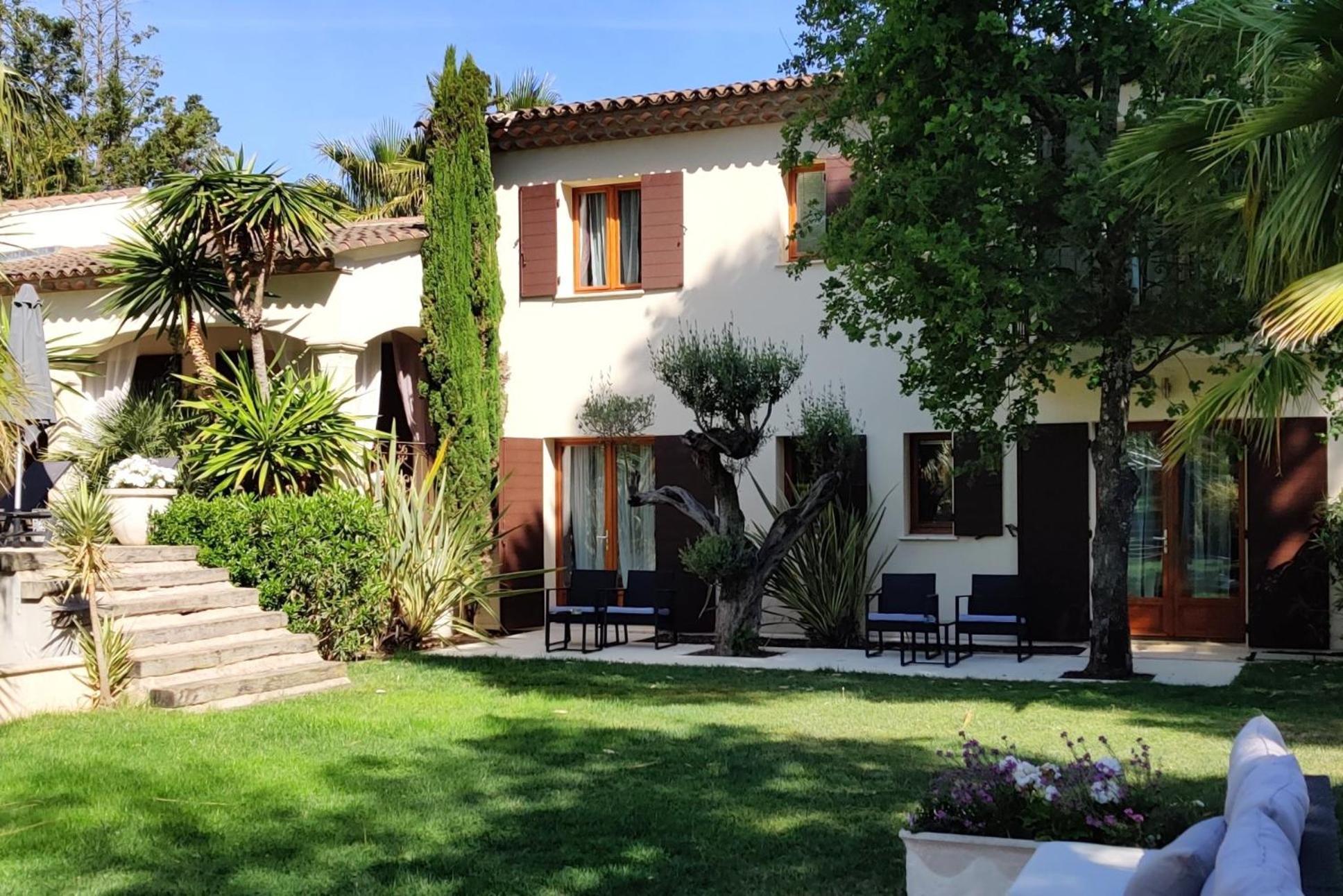 Maison Prestige Saint Tropez By Roberto Geissini Grimaud Quarto foto